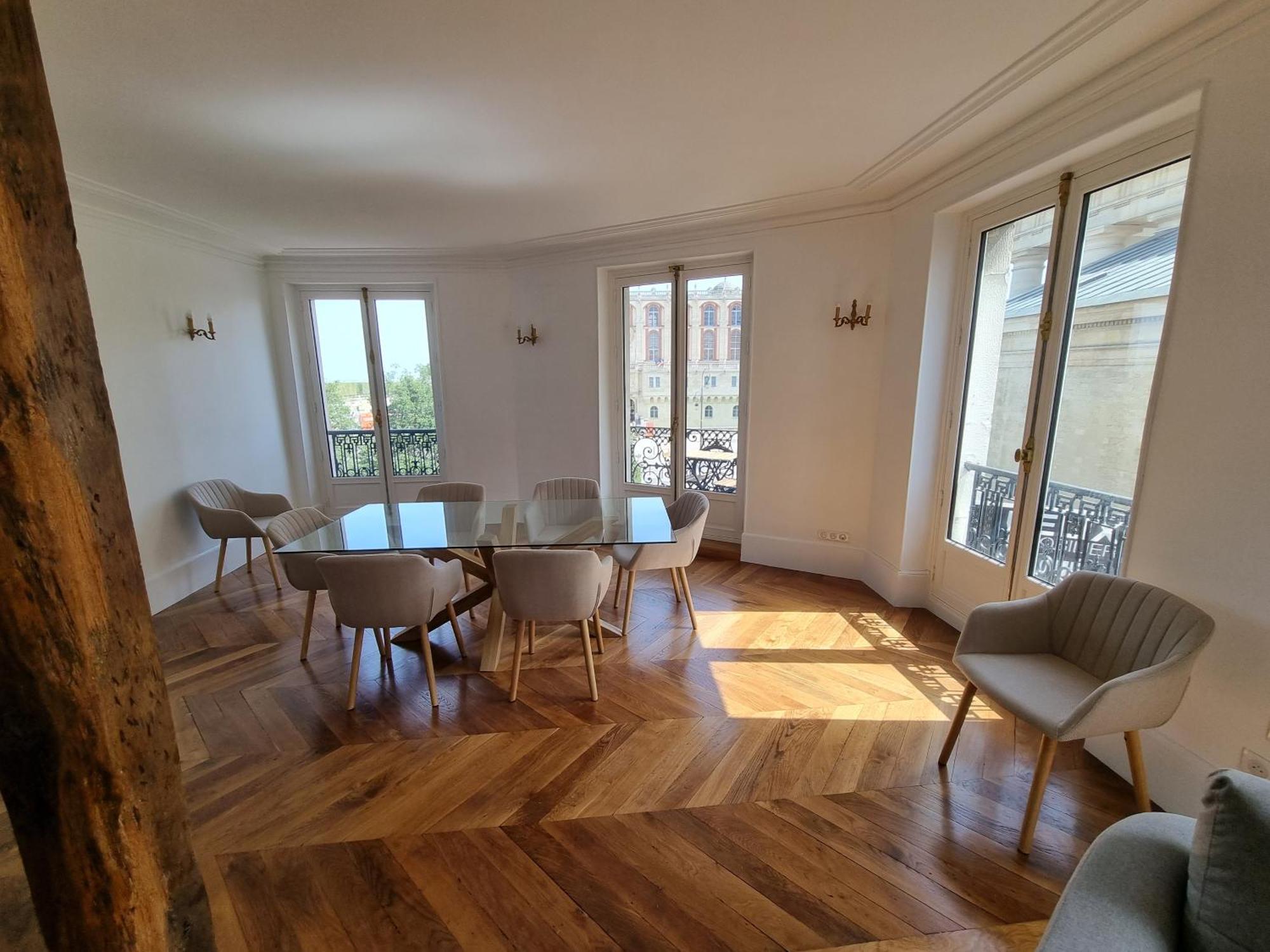 סן-ז'רמן-אן-לה Face Chateau St Germain En Laye, Appartement 4 A 6 Personnes, 23 Min De Paris Champs-Elysees מראה חיצוני תמונה